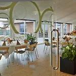 Severin Kursuscenter Og Konferencehotel Ξενοδοχείο Middelfart