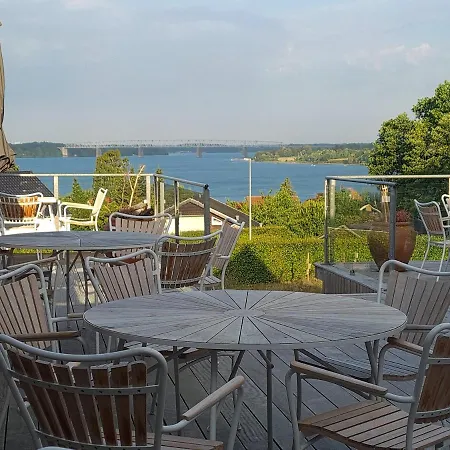 ホテル Severin Kursuscenter Og Konferencehotel 3*