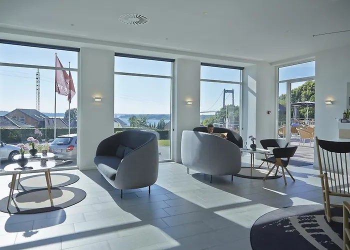 Severin Kursuscenter Og Konferencehotel Middelfart